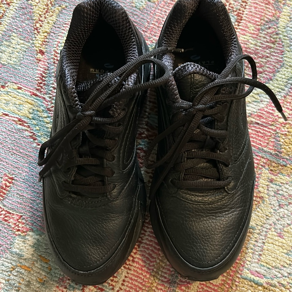 Brooks Sneakers - image 1